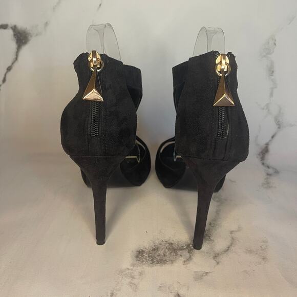 Chic Nana T Strap Pump Size 41 - Picture 4 of 11